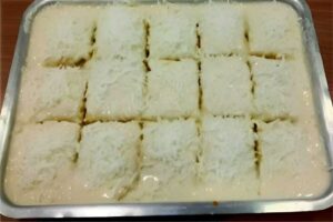 Bolo de leite de coco fácil e delicioso igual minha avó fazia pra mim e meus primos