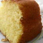 Bolo areia um bolo amanteigado simples e rápido para servir com chá ou café