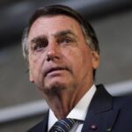 Bolsonaro responde Lula sobre suposto descaso com Yanomamis: “Farsa da esquerda” Bolsonaro responde Lula sobre suposto descaso com Yanomamis: “Farsa da esquerda”
