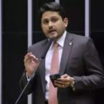 Ministro de Lula beneficiou fazenda própria com orçamento secreto Ministro de Lula beneficiou fazenda própria com orçamento secreto