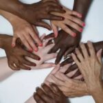 Acre vira destaque na Folha de S. Paulo por pouca presença de mulheres e negros no Governo