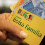 CALENDÁRIO DO BOLSA FAMÍLIA: LULA CONFIRMA EXTRA DE R$ 2.400 PARA ESTE GRUPO CALENDÁRIO DO BOLSA FAMÍLIA: LULA CONFIRMA EXTRA DE R$ 2.400 PARA ESTE GRUPO
