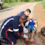 Motociclista fica ferido após colidir com carro em ramal no interior do Acre Motociclista fica ferido após colidir com carro em ramal no interior do Acre