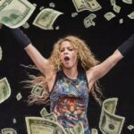 Shakira quebra 14 recordes mundiais com música sobre o fim de casamento com Piqué Shakira quebra 14 recordes mundiais com música sobre o fim de casamento com Piqué