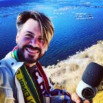 Ex-apresentador da Record no Acre faz anúncio contratando ‘ficante’ e pede ajuda na web Ex-apresentador da Record no Acre faz anúncio contratando ‘ficante’ e pede ajuda na web