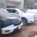 Caminhonetes roubadas no lado brasileiro são recuperadas na Bolívia Caminhonetes roubadas no lado brasileiro são recuperadas na Bolívia