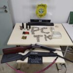Polícia Civil apreende adolescente com droga e duas armas de fogo em Tarauacá Polícia Civil apreende adolescente com droga e duas armas de fogo em Tarauacá
