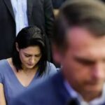 MP pede que Bolsonaro seja obrigado a destinar joias ao acervo público