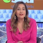 Sonia Abrão expõe luta contra doença grave ao vivo: “Durante muito tempo” Sonia Abrão expõe luta contra doença grave ao vivo: “Durante muito tempo”