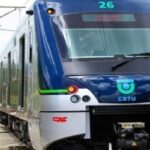 Homem morre atropelado por metrô ao caminhar pelos trilhos no Recife Homem morre atropelado por metrô ao caminhar pelos trilhos no Recife