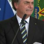 Enfermeira admite ter liberado senha para alterar cartão de Bolsonaro Enfermeira admite ter liberado senha para alterar cartão de Bolsonaro