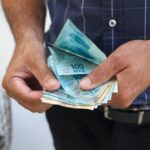 Governo do Acre antecipa salário de servidores públicos; confira