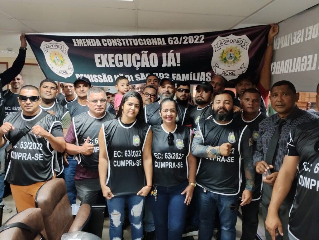 Servidores do ISE querem que governo cumpra PEC aprovada na Aleac para manutenção de cargos