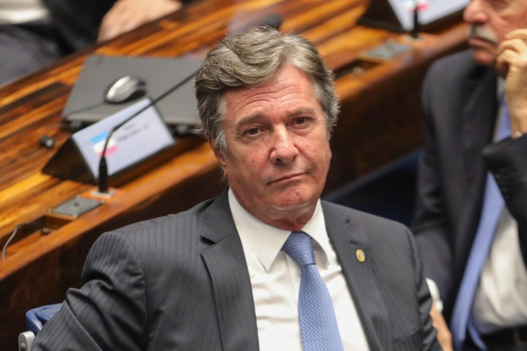 STF decide na próxima semana se Collor vai cumprir pena por crimes de corrupção