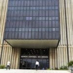 Inflação projetada pelo BC para 2023 deverá ser de 5,8%, acima da meta do Governo Inflação projetada pelo BC para 2023 deverá ser de 5,8%, acima da meta do Governo