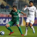 Santos se desestabiliza após expulsão e leva virada do Audax Italiano na Sul-Americana Santos se desestabiliza após expulsão e leva virada do Audax Italiano na Sul-Americana
