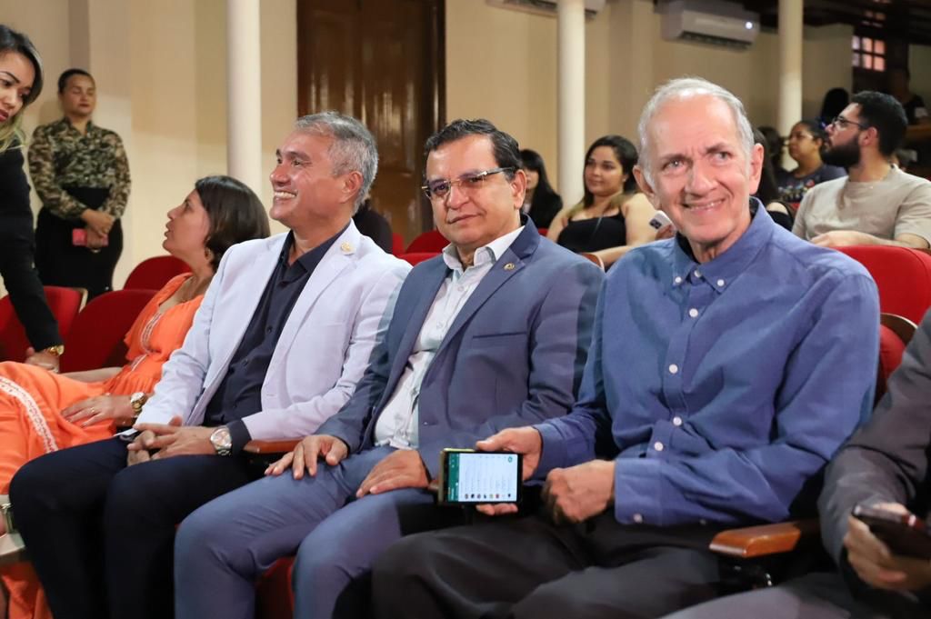 Presidente da Aleac participa da entrega da reforma do Memorial dos Autonomistas e destaca valorização da cultura