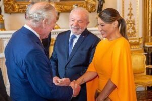 Viagem de Lula para coroação de Rei Charles III custou R$ 3 milhões