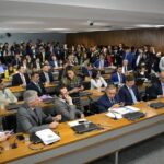 CPMI do 8/1 aprova convocação de Anderson Torres,Mauro Cid, Heleno e outros nomes