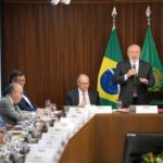 Lula sobe o tom em reunião ministerial e cobra pressa nas nomeações já negociadas