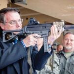 Número de armas em posse de cidadãos comuns duplicou na gestão Bolsonaro