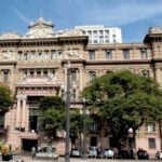 Mais de 21 mil servidores do Judiciário ganham acima do teto Mais de 21 mil servidores do Judiciário ganham acima do teto