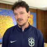 Fernando Diniz é anunciado como técnico interino da Seleção Brasileira Fernando Diniz é anunciado como técnico interino da Seleção Brasileira