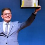 Coluna da Angélica no NHN- Entre prêmios e homenagens, segue Gladson