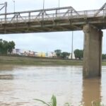 Rio Acre sobe mais 11 centímetros e afasta preocupação da Defesa Civil da cota de emergência de seca histórica Rio Acre sobe mais 11 centímetros e afasta preocupação da Defesa Civil da cota de emergência de seca histórica
