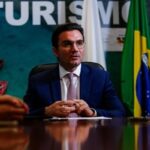 “Não vejo risco sistêmico”, diz ministro do Turismo sobre 123 Milhas “Não vejo risco sistêmico”, diz ministro do Turismo sobre 123 Milhas