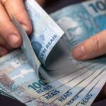 Acre é totalmente dependente dos repasses do Governo Federal; o Estado recebe cerca de 71% da União Acre é totalmente dependente dos repasses do Governo Federal; o Estado recebe cerca de 71% da União