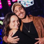 Após deixar R$ 18 mi aos pais, Larissa Manoela compra casa com empréstimo milionário, diz jornal Após deixar R$ 18 mi aos pais, Larissa Manoela compra casa com empréstimo milionário, diz jornal