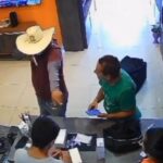 Cowboy do Crime assalta loja de celulares no bairro Bosque, em Rio Branco Cowboy do Crime assalta loja de celulares no bairro Bosque, em Rio Branco