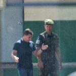 Mauro Cid deixa Batalhão do Exército após quatro meses de prisão Mauro Cid deixa Batalhão do Exército após quatro meses de prisão