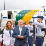 Lula quer novo avião, com suíte para casal, que pode custar R$ 400 milhões Lula quer novo avião, com suíte para casal, que pode custar R$ 400 milhões
