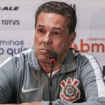 Corinthians demite o técnico Vanderlei Luxemburgo Corinthians demite o técnico Vanderlei Luxemburgo