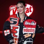 Recém-solteira, Mel Maia curte o The Town com look luxuoso de R$ 12 mil