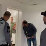 Após denúncia da Prefeitura do Rio, ação policial mira servidores suspeitos de extorquir dinheiro de pessoas que dão aulas na orla da Barra