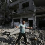 Faixa de Gaza: dois brasileiros desistem de serem resgatados Faixa de Gaza: dois brasileiros desistem de serem resgatados