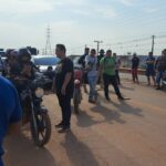 Moradores do Belo Jardim fecham BR-364 para chamar atenção das autoridades e pedem melhorias