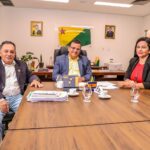 Presidente da Comissão de Emendas Parlamentares do estado apresenta mudanças na legislação para o presidente da Aleac Presidente da Comissão de Emendas Parlamentares do estado apresenta mudanças na legislação para o presidente da Aleac