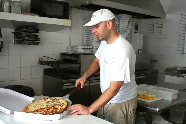 Sine disponibiliza 64 vagas de emprego para o Acre nesta segunda-feira (9)
