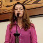 Ex-prefeita de Brasiléia Leila Galvão tem carros leiloados e contas bloqueadas para pagar dívidas públicas Ex-prefeita de Brasiléia Leila Galvão tem carros leiloados e contas bloqueadas para pagar dívidas públicas