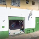 Dois cachorros morrem após veterinária deixá-los dentro do carro em SP Dois cachorros morrem após veterinária deixá-los dentro do carro em SP