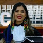 Jovem se torna 1ª indígena do povo Puyanawa formada em História: 'Sem o Enem, não teria conseguido'