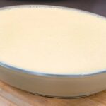 Mousse de chocolate branco que derrete na boca a sobremesa perfeita para o final de semana Mousse de chocolate branco que derrete na boca a sobremesa perfeita para o final de semana