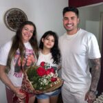 A Fazenda | Fora do confinamento, Lucas conhece mãe e filha de Jaque