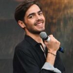 Solteiro, João Silva pega a todos de surpresa ao viajar com ex-BBB para Fernando de Noronha Solteiro, João Silva pega a todos de surpresa ao viajar com ex-BBB para Fernando de Noronha