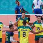 Brasil garante medalha no vôlei masculino com vitória sobre a Colômbia na semifinal do Pan-Americano