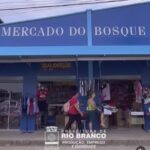 Apesar do marketing da prefeitura, após morte por doença do pombo clientes se afastaram de Mercado do Bosque Apesar do marketing da prefeitura, após morte por doença do pombo clientes se afastaram de Mercado do Bosque